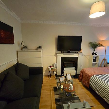 B&R Place Dublin Bagian luar foto